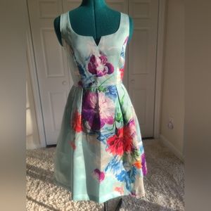 Carmen Marc Valvo Couture Women's Floral Dress Size 2 Blue